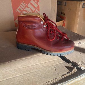 Vasque Boots sz 6.5